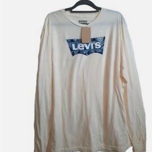 Levi’s, men’s long sleeve tee shirt
